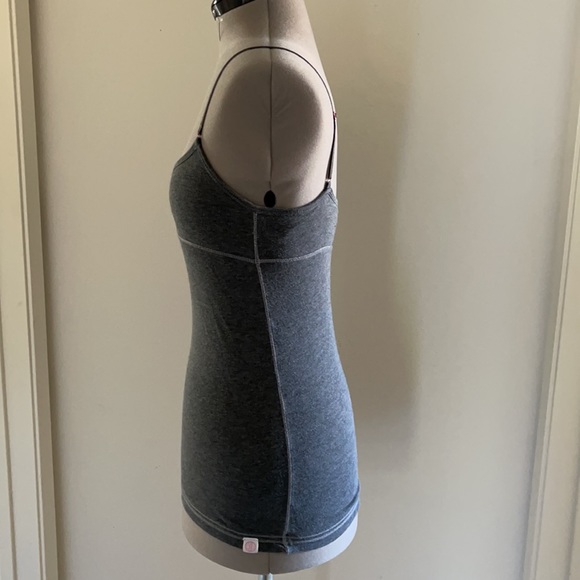 Victoria’s Secret PINK Heathered Charcoal Adjustable Cami Built-In Bra Small S - Picture 2 of 3